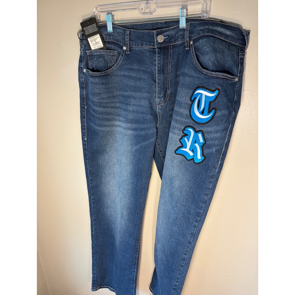 True Religion Men's Relaxed Jeans in Dark Blue with Light Blue Patch